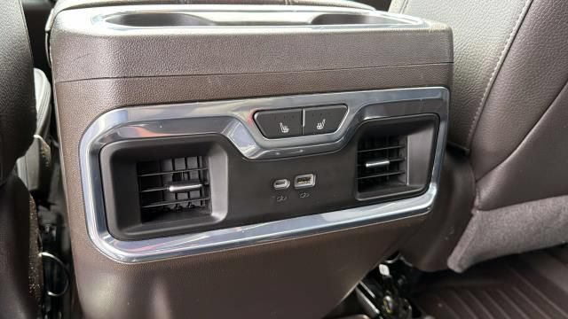 Certified 2022 GMC Sierra 1500 Denali w/ Denali Reserve Package AWD/4WD image 35