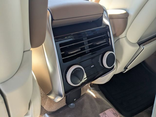 New 2026 Land Rover Range Rover SV image 13