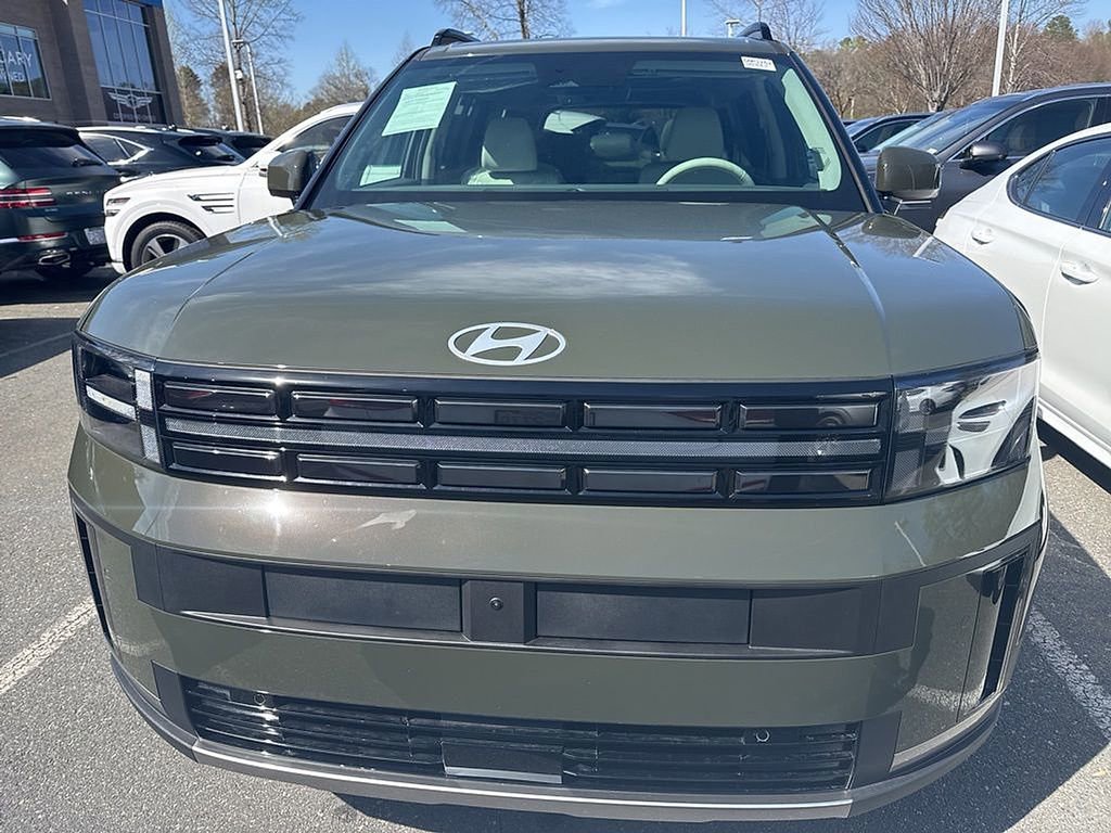 Used 2026 Hyundai Santa Fe Limited image 2