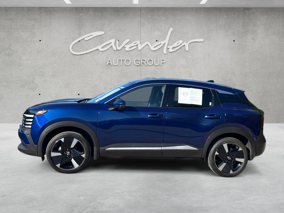 Used 2025 Nissan Kicks SR image 15