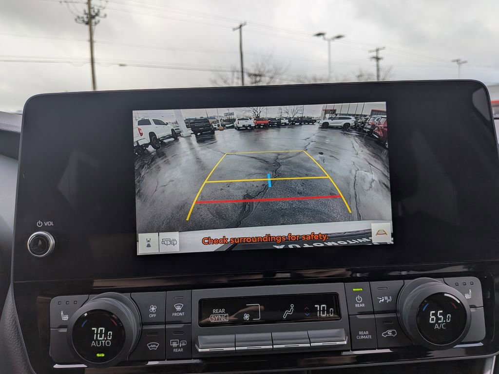 Certified 2024 Toyota Grand Highlander XLE image 22