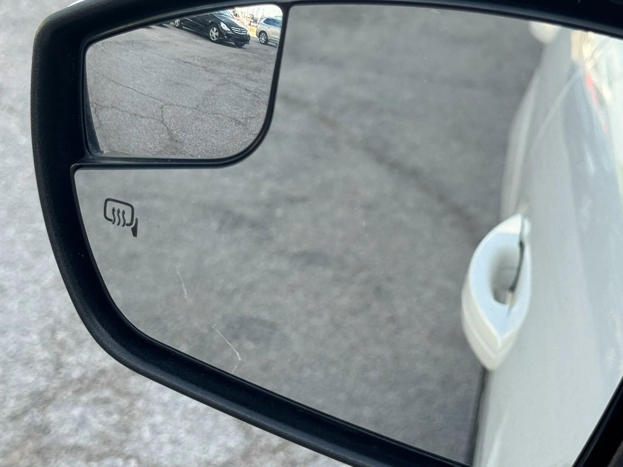 Used 2013 Ford C-MAX SEL image 38