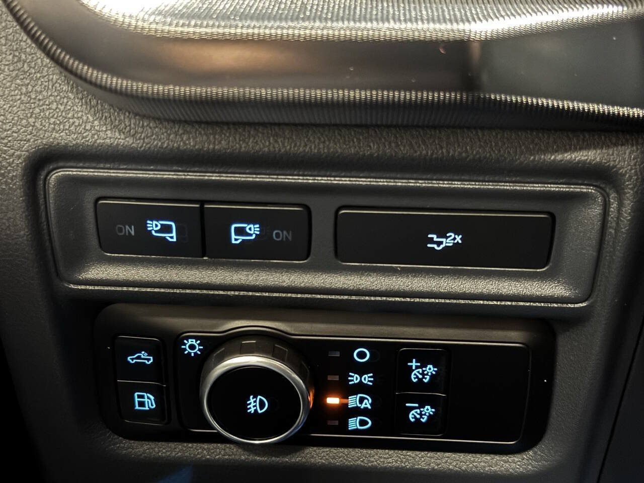Used 2024 Ford F150 Lariat w/ Equipment Group 502A High AWD/4WD image 31