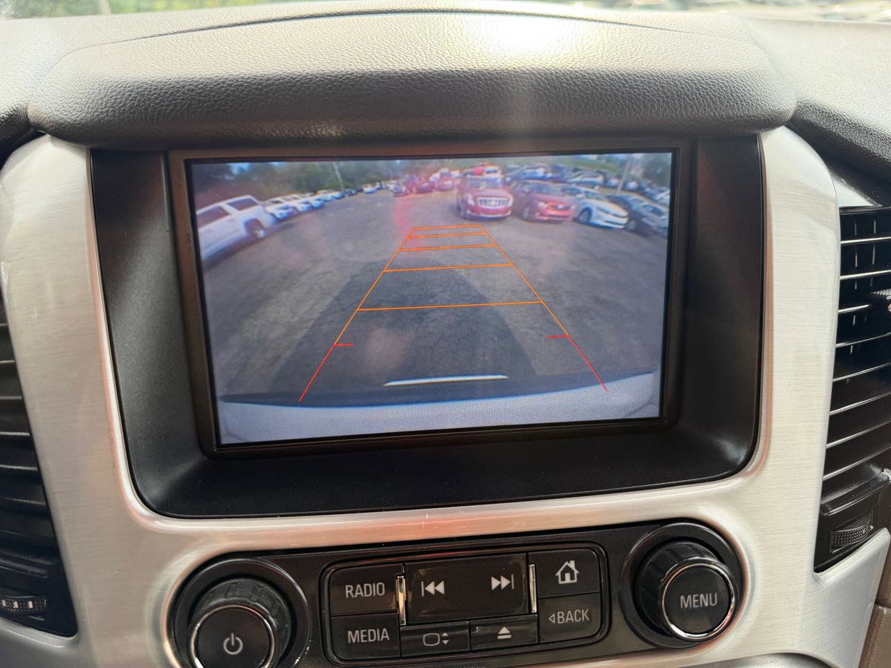 Used 2015 GMC Yukon SLT w/ Open Road Package AWD/4WD image 29