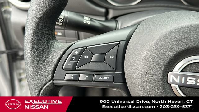 Used 2025 Nissan Versa S w/ Trunk Package image 11