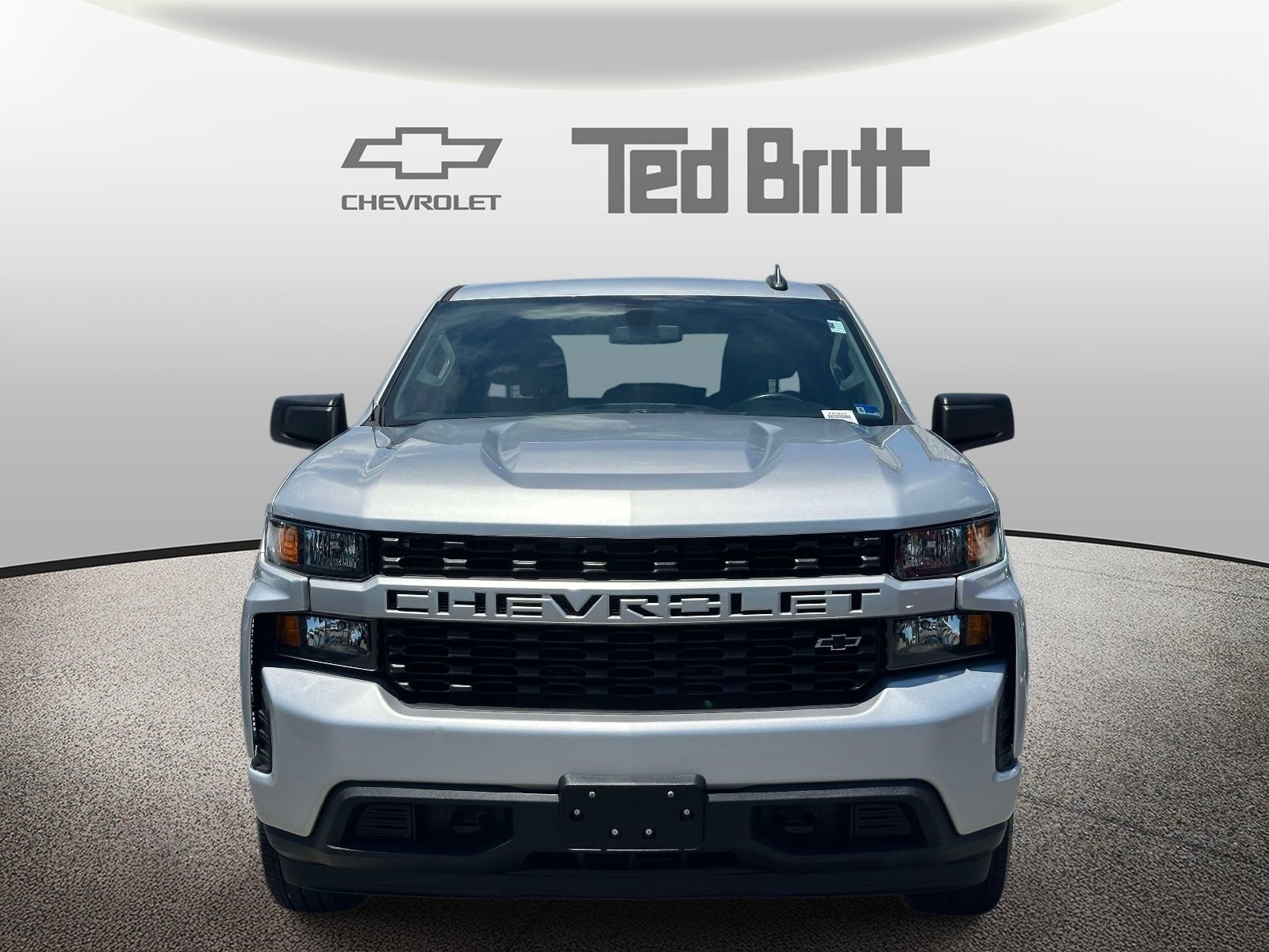 Certified 2022 Chevrolet Silverado 1500 Custom w/ LPO, Dark Essentials Package AWD/4WD image 2