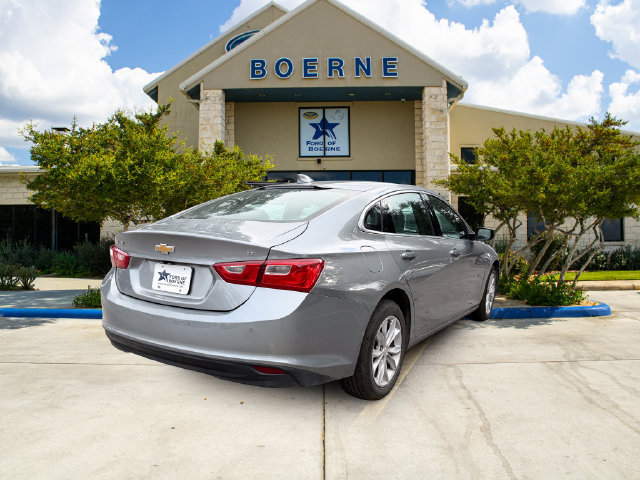 Used 2025 Chevrolet Malibu LT FWD image 5