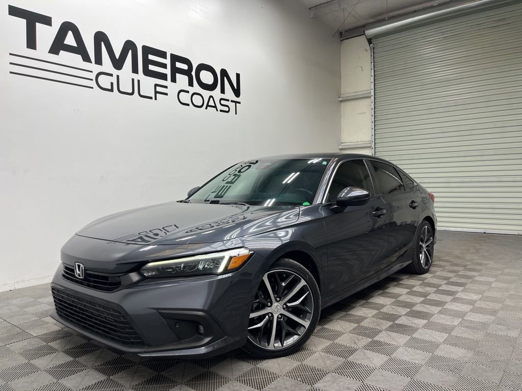 Used 2022 Honda Civic Touring image 2