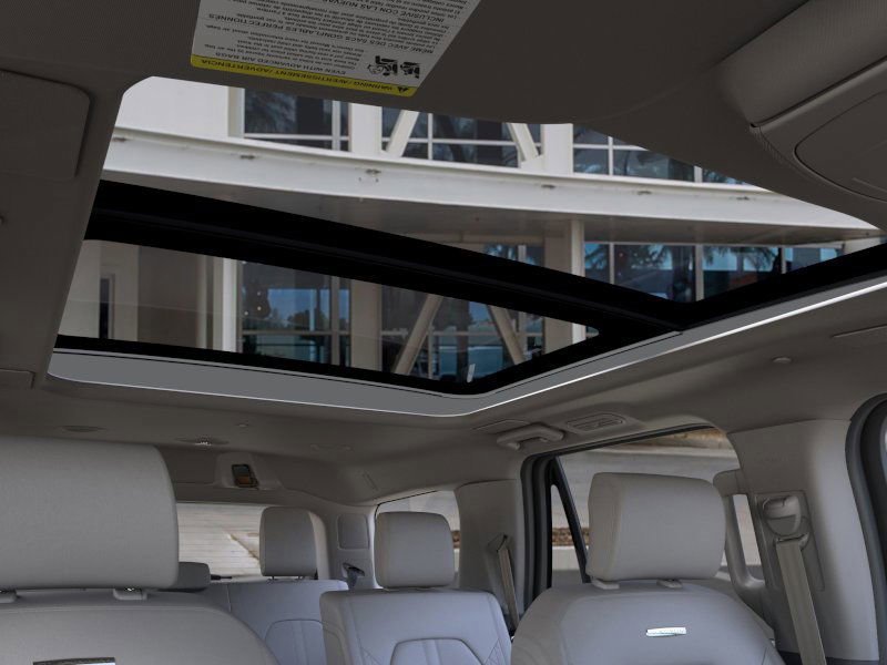 New 2024 Ford Expedition Platinum image 22