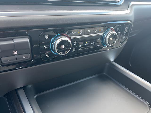 New 2026 GMC Sierra 2500 SLT w/ Max Trailering Package image 21