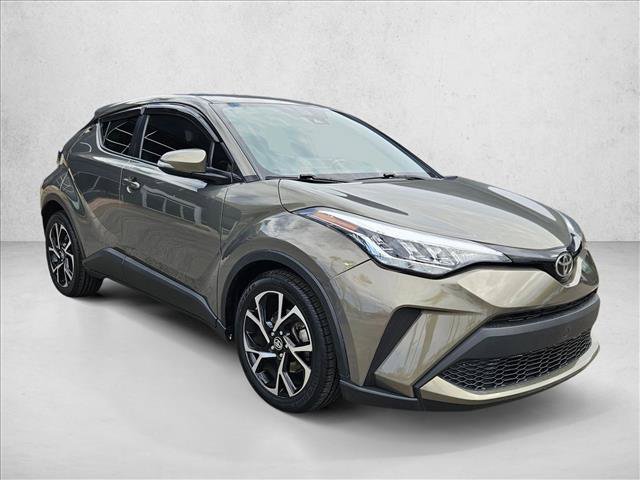 Used 2021 Toyota C-HR XLE FWD image 3