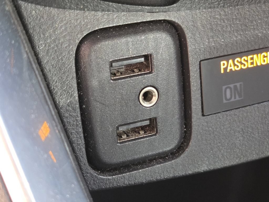 Used 2018 Chevrolet Trax Premier FWD image 9