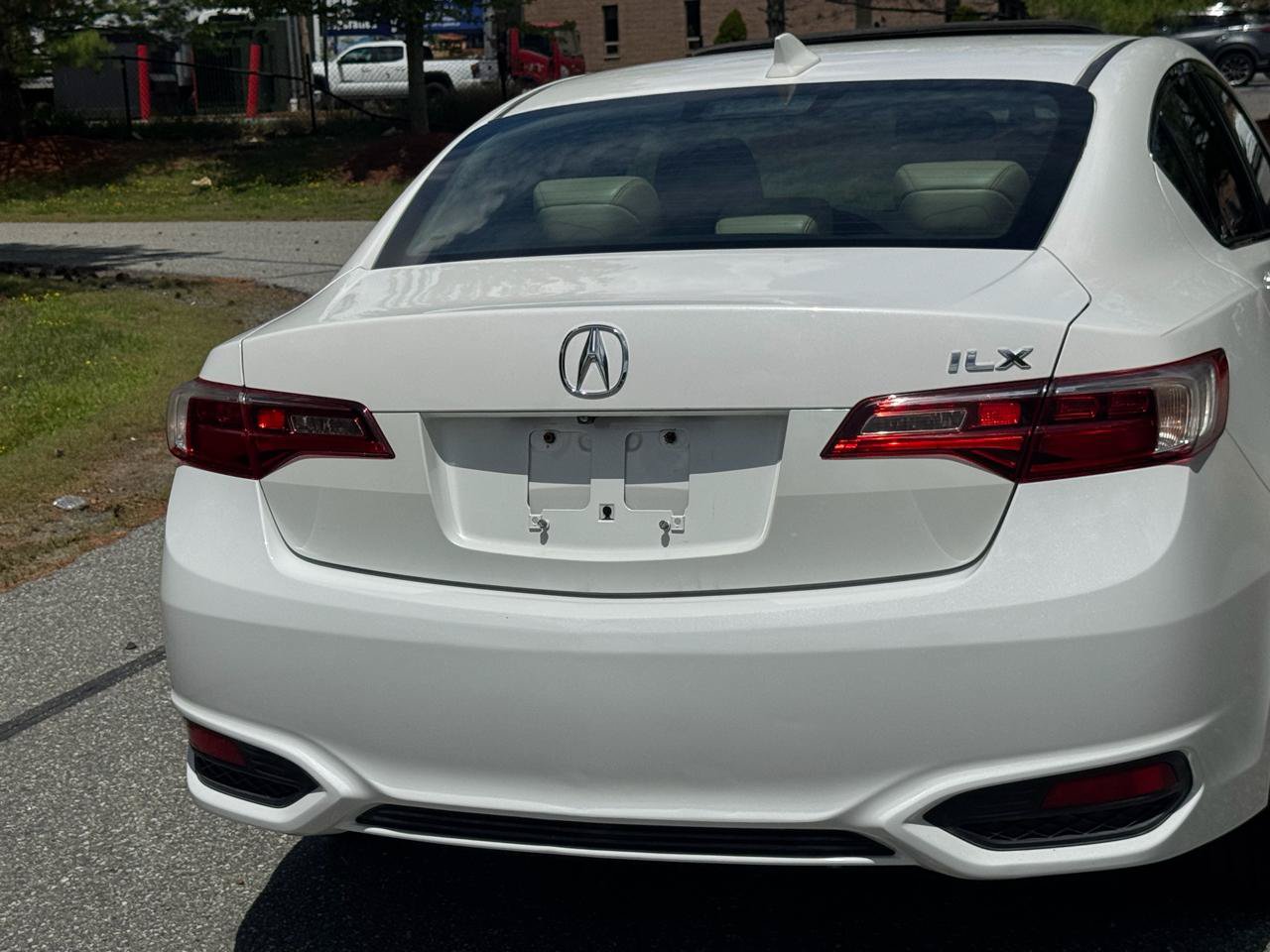 Used 2016 Acura ILX FWD image 21