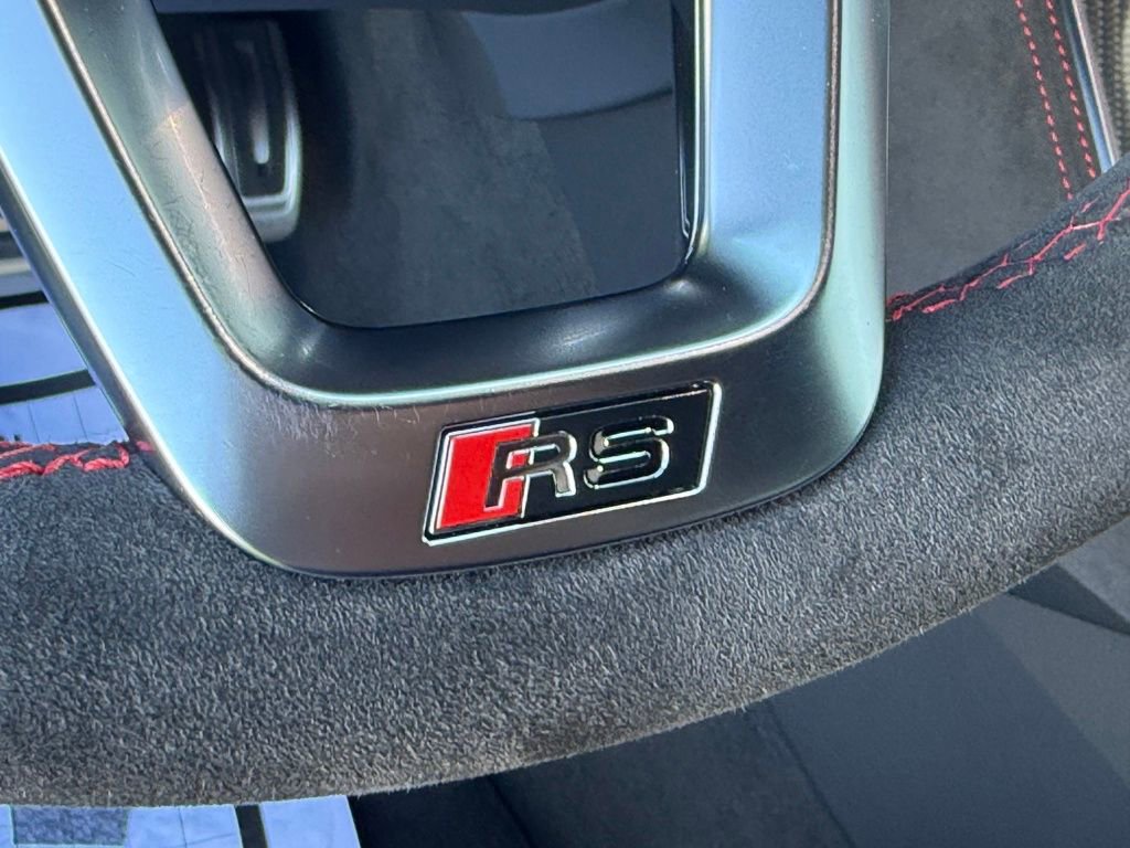 Used 2024 Audi RS Q8 w/ Black Optic Package image 25