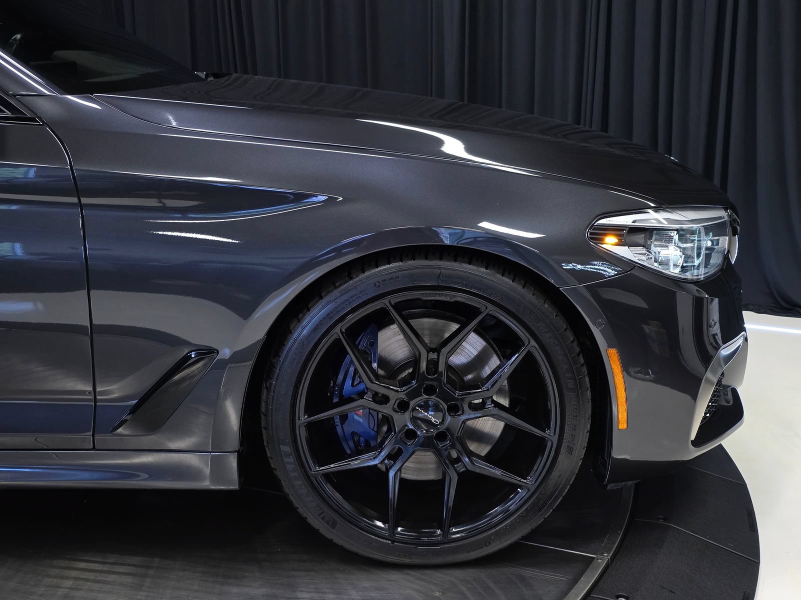 Used 2020 BMW M550i xDrive w/ Executive Package AWD/4WD image 55