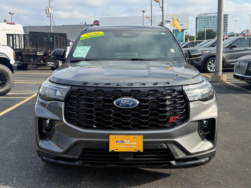 Certified 2026 Ford Explorer ST w/ Sun And Sound Package AWD/4WD image 13