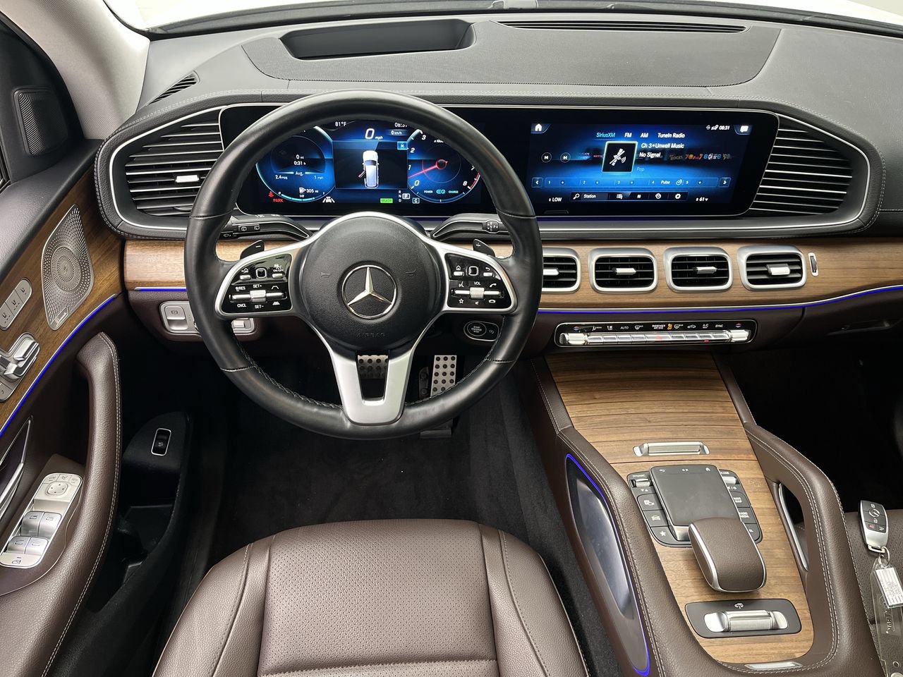 Used 2023 Mercedes-Benz GLS 450 4MATIC image 16