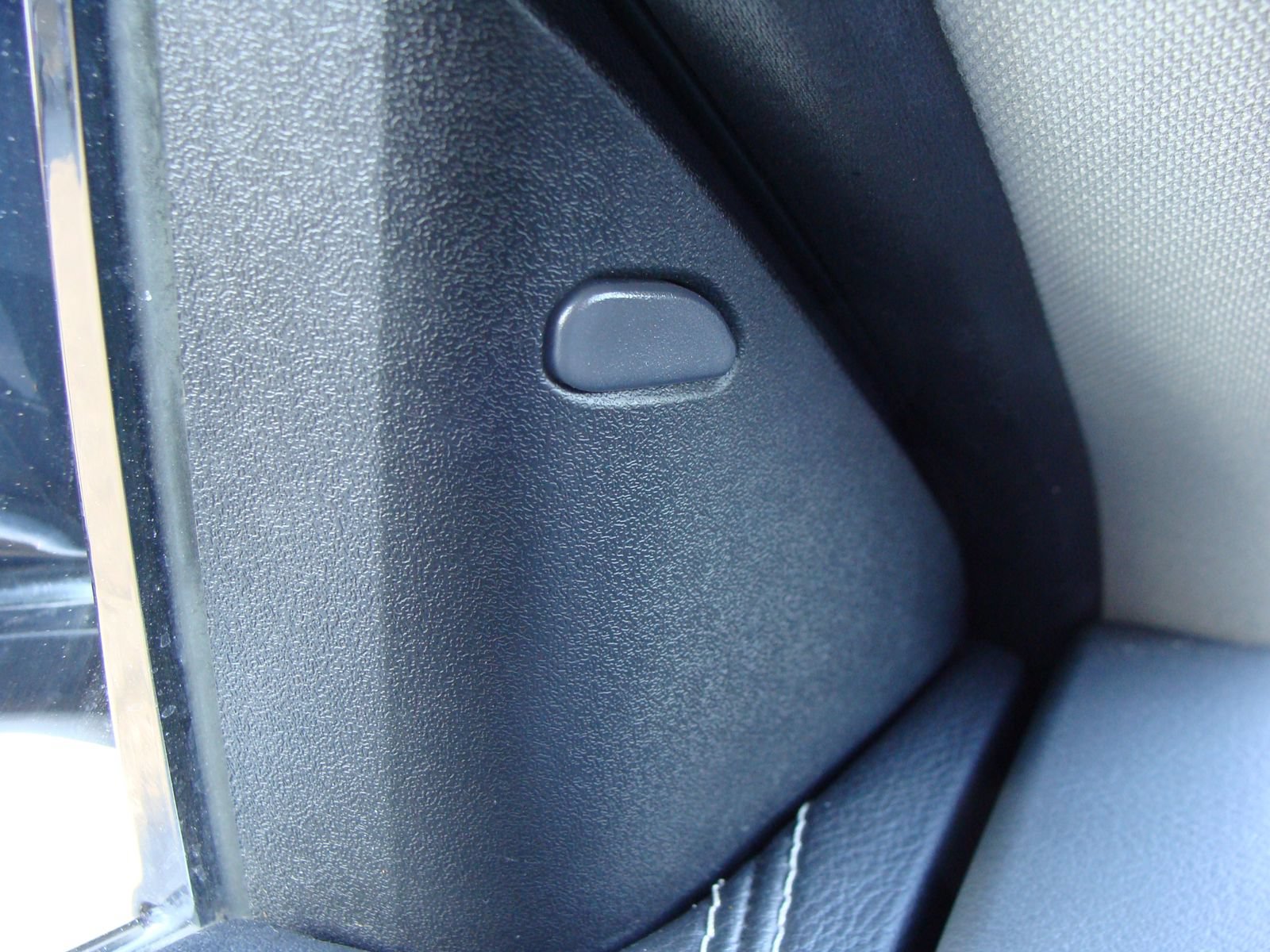 Used 2020 Nissan Maxima 3.5 SV w/ Floor Mat Group FWD image 29