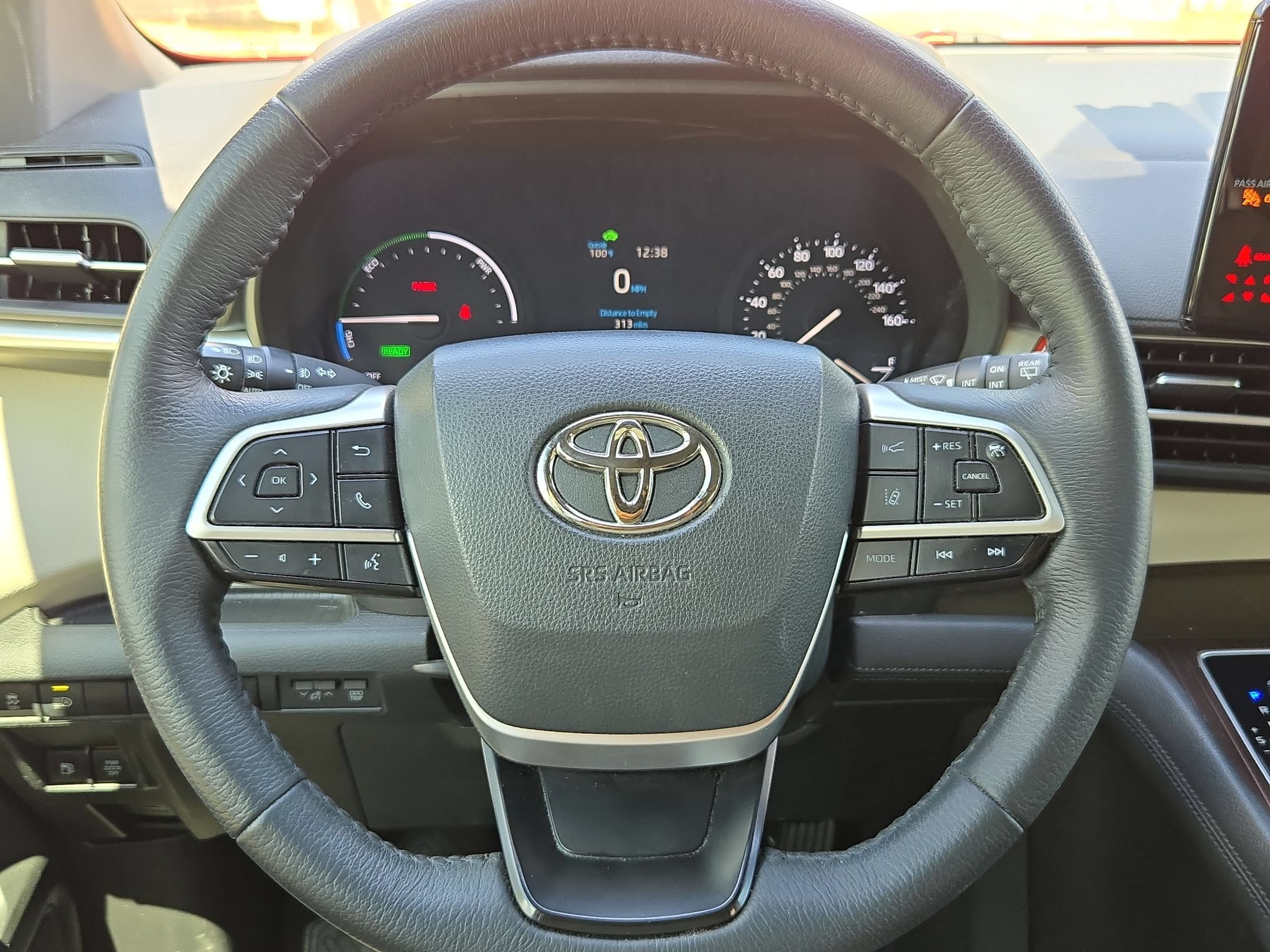 Used 2022 Toyota Sienna XLE FWD image 20