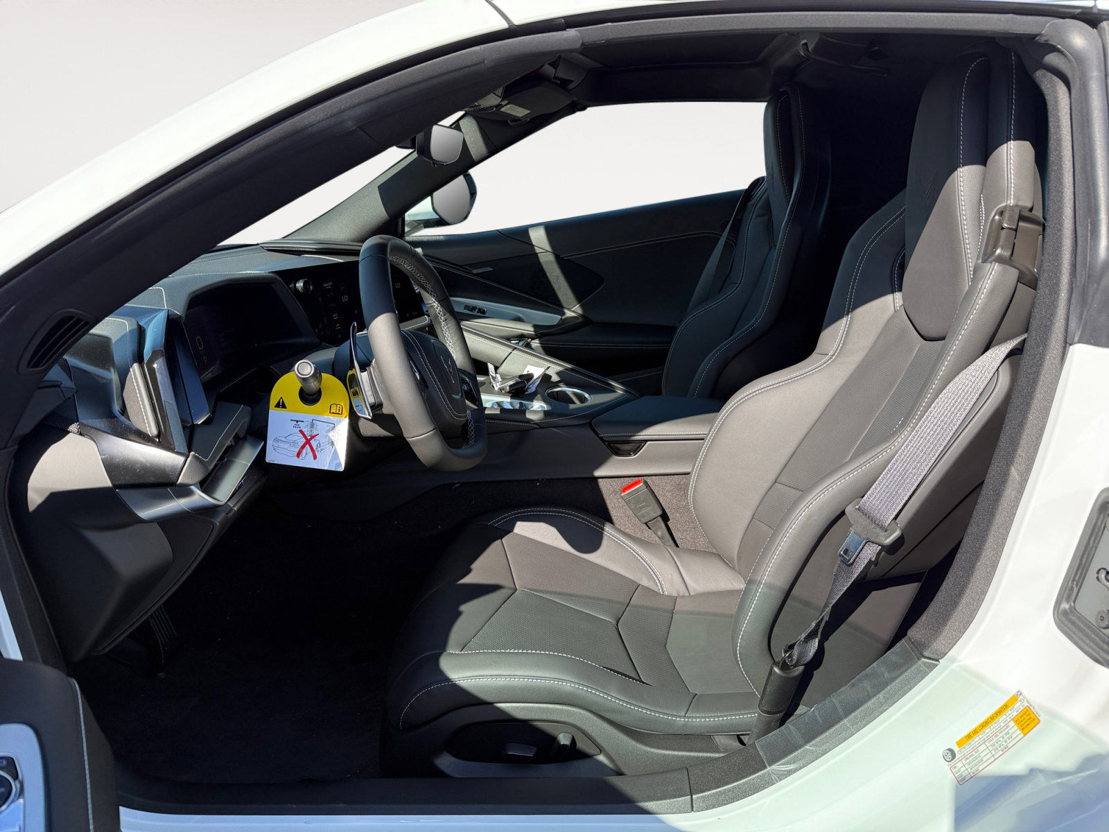 New 2026 Chevrolet Corvette Stingray Coupe w/ Battery Protection Package image 10