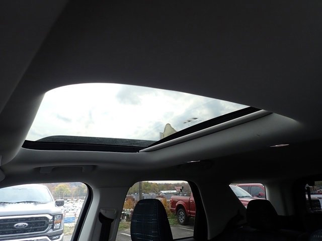 Used 2024 Ford Bronco Sport Heritage w/ Heritage Convenience Package image 24