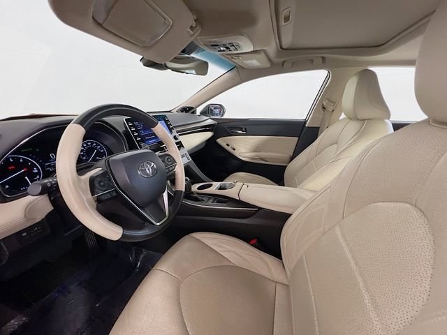 Used 2020 Toyota Avalon Limited image 20