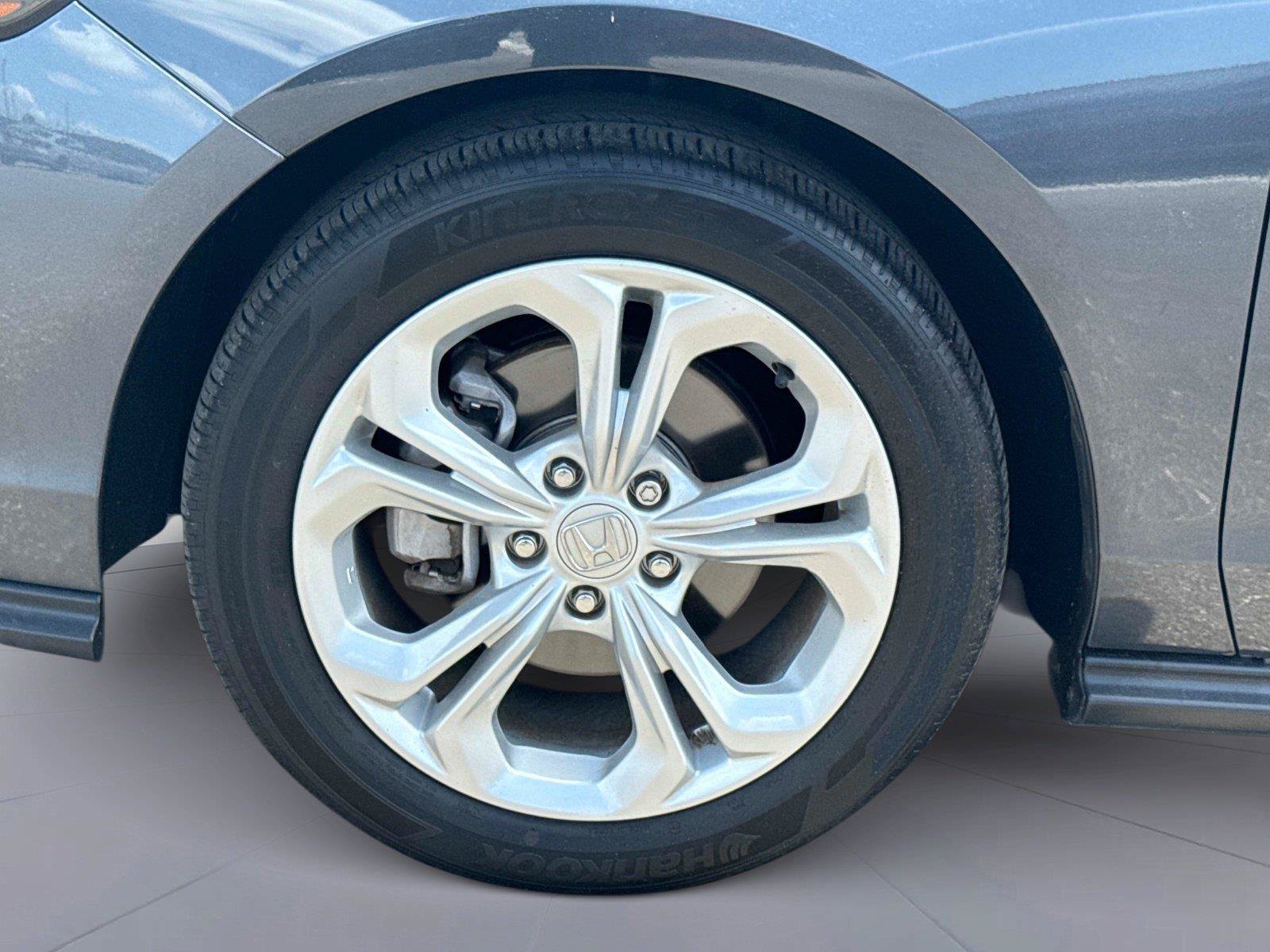 Certified 2024 Honda Accord LX image 11
