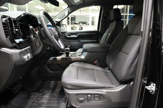 New 2026 GMC Sierra 1500 SLT w/ SLT Premium Plus Package image 12