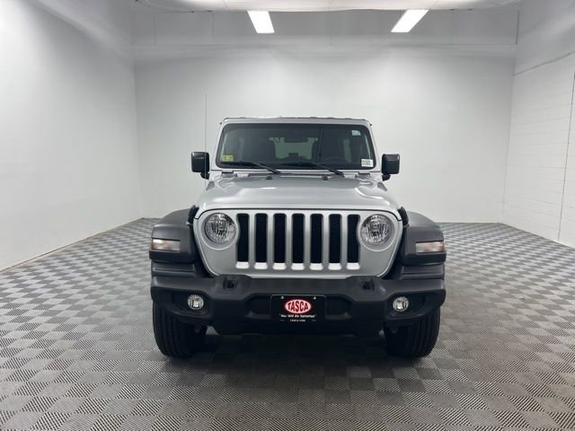 Used 2023 Jeep Wrangler Sport S image 2