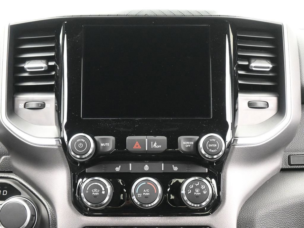 New 2026 RAM 1500 4x4 Crew Cab image 29