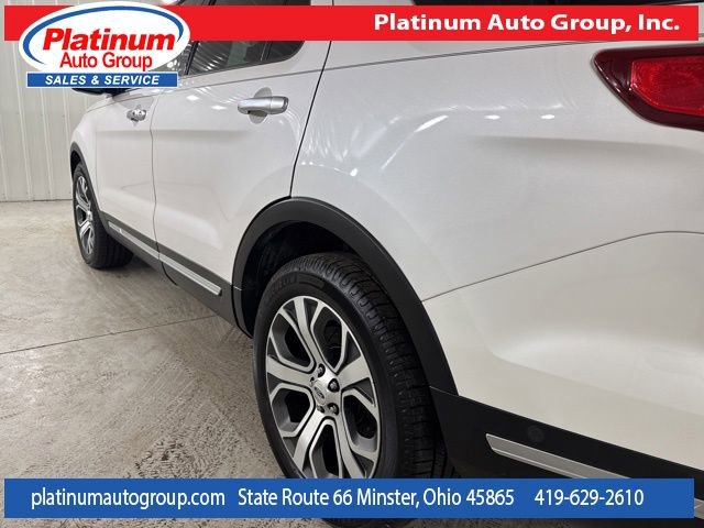 Used 2019 Ford Explorer Platinum image 45