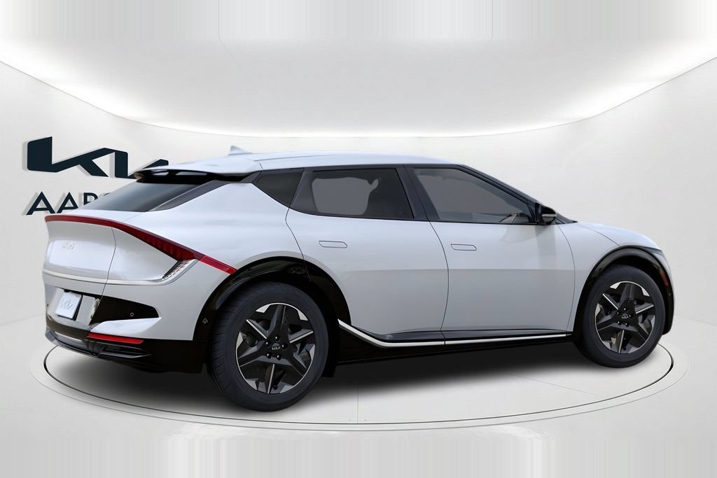 New 2026 Kia EV6 Wind RWD image 7