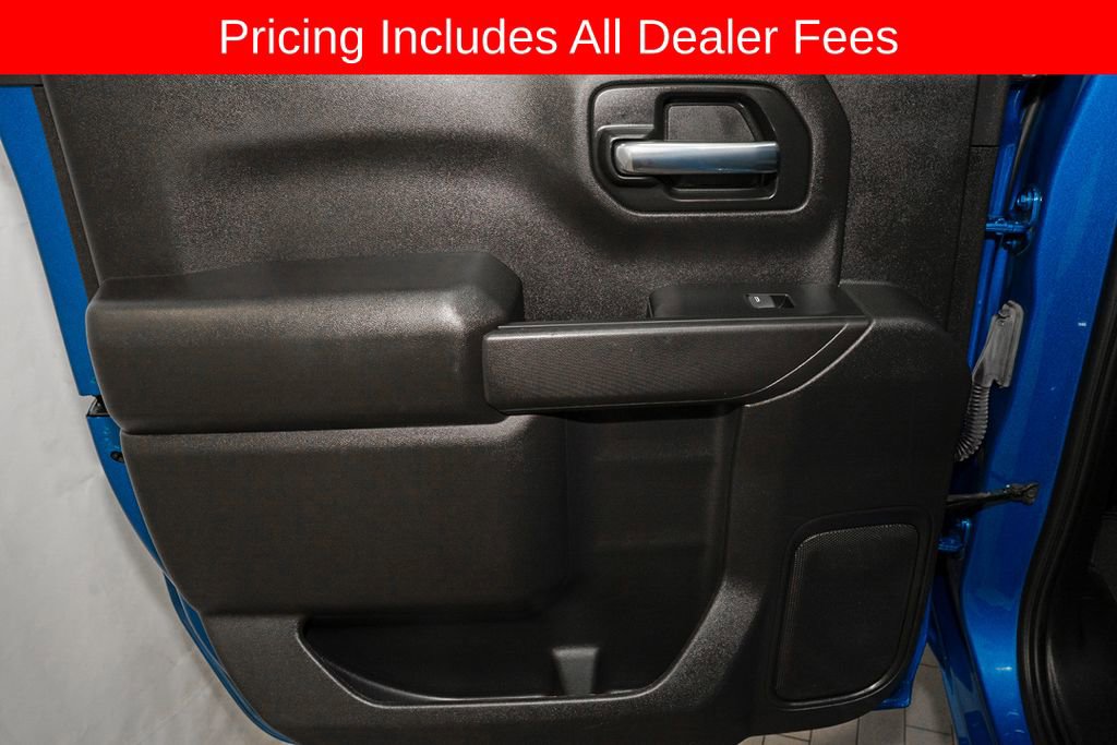 Used 2023 Chevrolet Silverado 1500 Custom Trail Boss AWD/4WD image 10