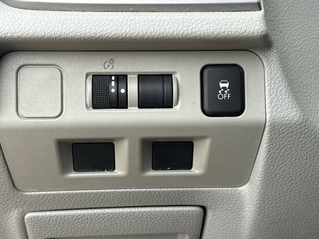 Used 2018 Subaru Forester 2.5i Premium w/ All-Weather Package image 22