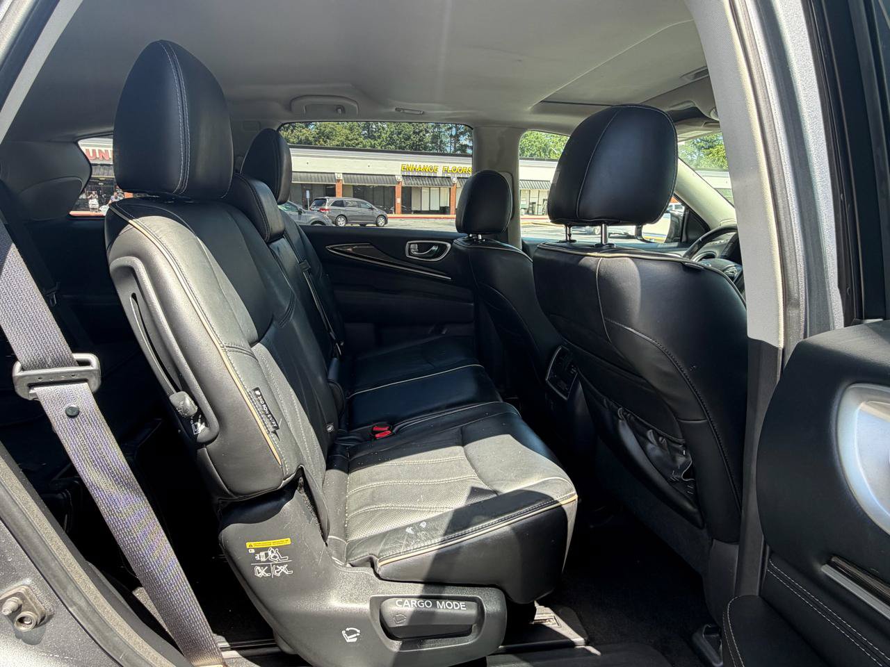 Used 2018 INFINITI QX60 Luxe w/ Premium Package AWD/4WD image 15