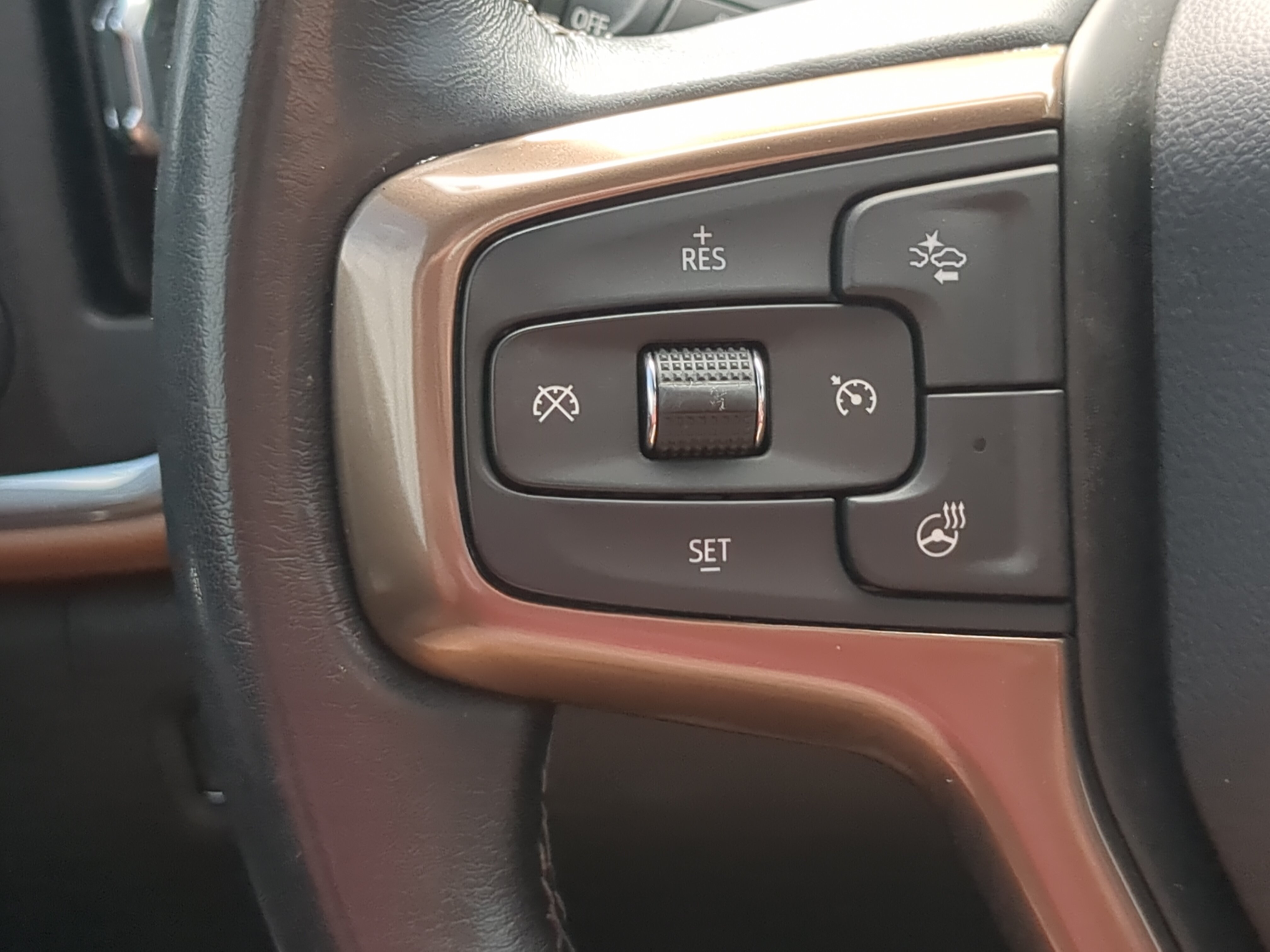 Used 2021 Chevrolet Silverado 1500 High Country w/ Safety Package II AWD/4WD image 24