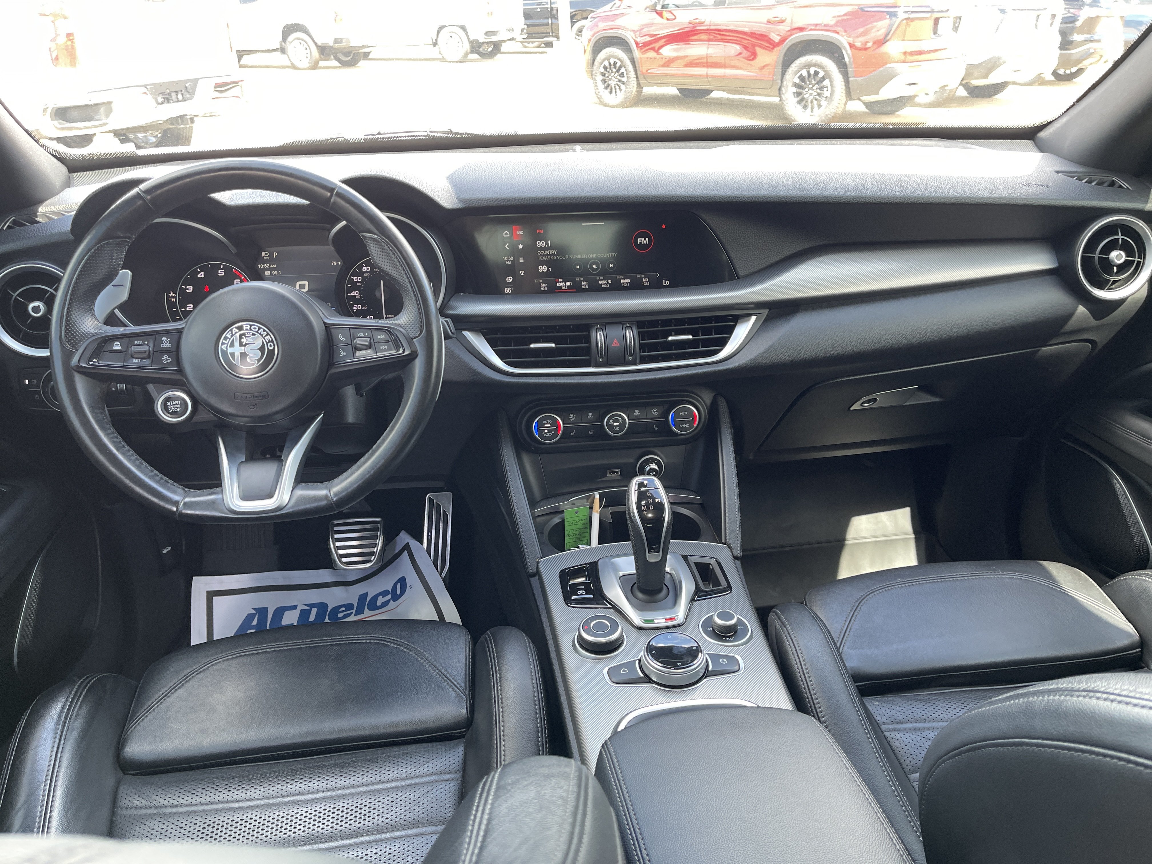 Used 2022 Alfa Romeo Stelvio Veloce AWD/4WD image 14