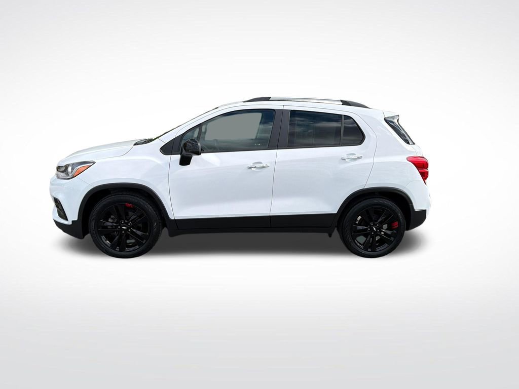 Used 2020 Chevrolet Trax LT w/ Sun & Sound Package FWD video 2