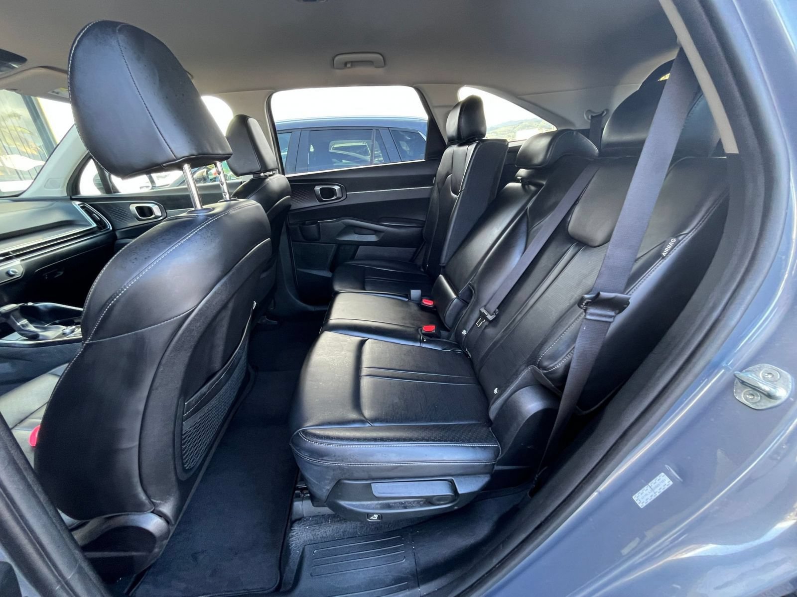 Used 2024 Kia Sorento S FWD image 26