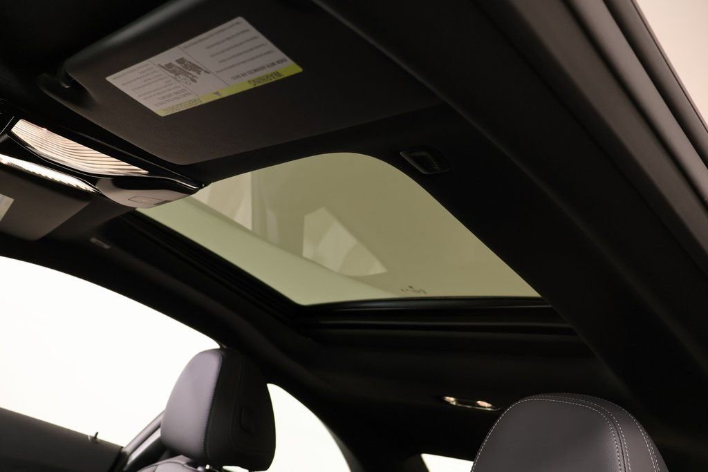 New 2026 BMW M240i Coupe w/ Premium Package image 17