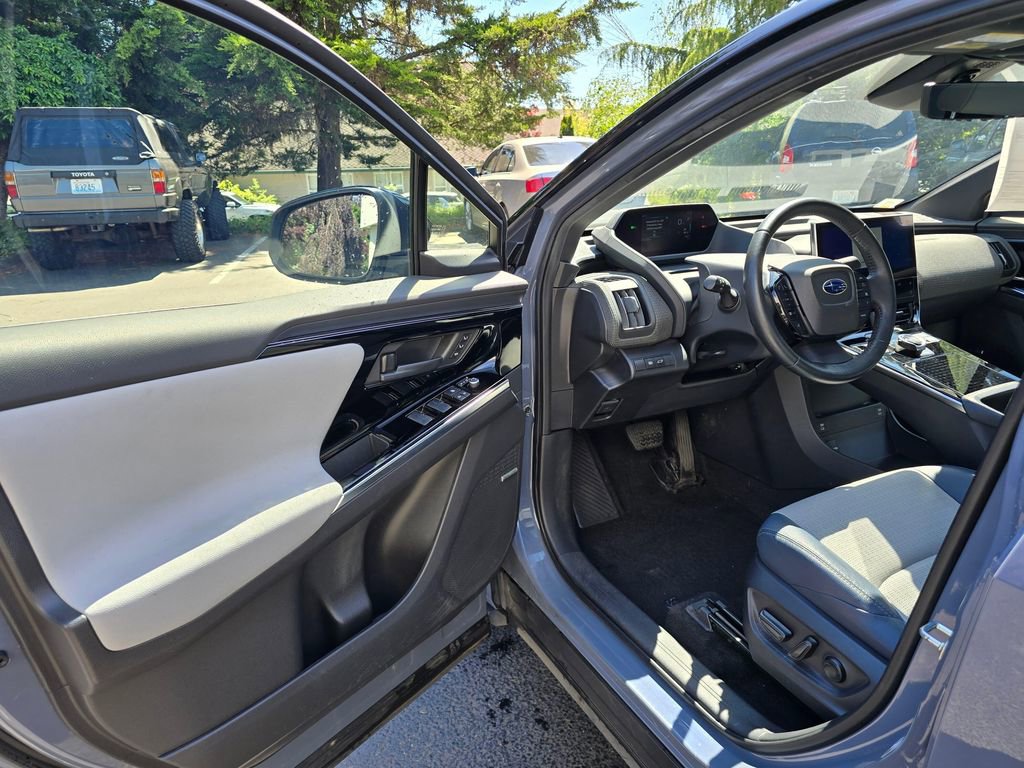 Certified 2023 Subaru Solterra AWD image 7