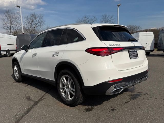 Used 2026 Mercedes-Benz GLC 300 4MATIC image 5