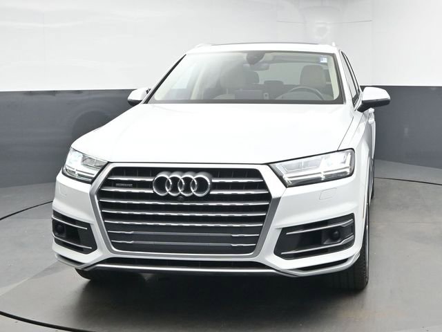 Used 2018 Audi Q7 3.0T Prestige w/ Prestige Package image 3