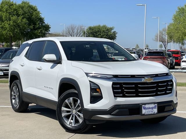Used 2025 Chevrolet Equinox LT AWD/4WD image 2