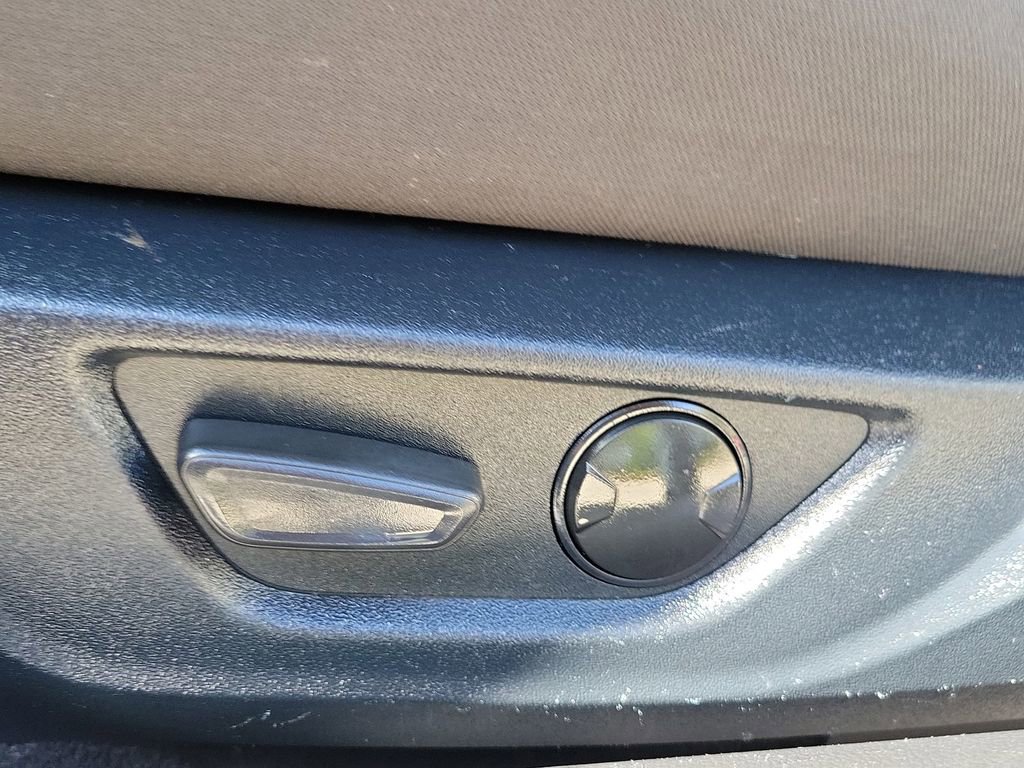 Used 2021 Ford Mustang Convertible w/ Equipment Group 101A image 13