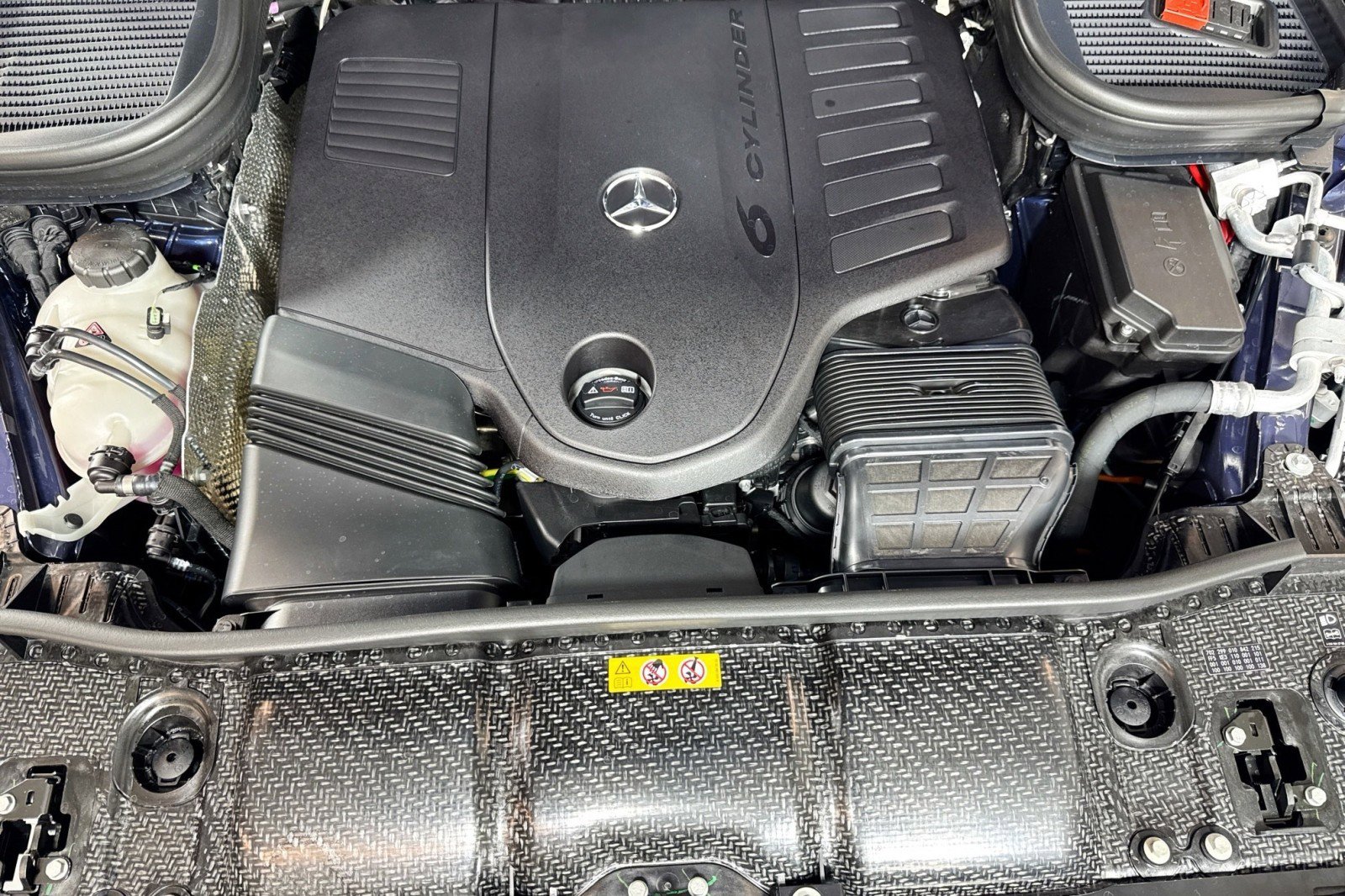 New 2026 Mercedes-Benz GLS 450 4MATIC image 29