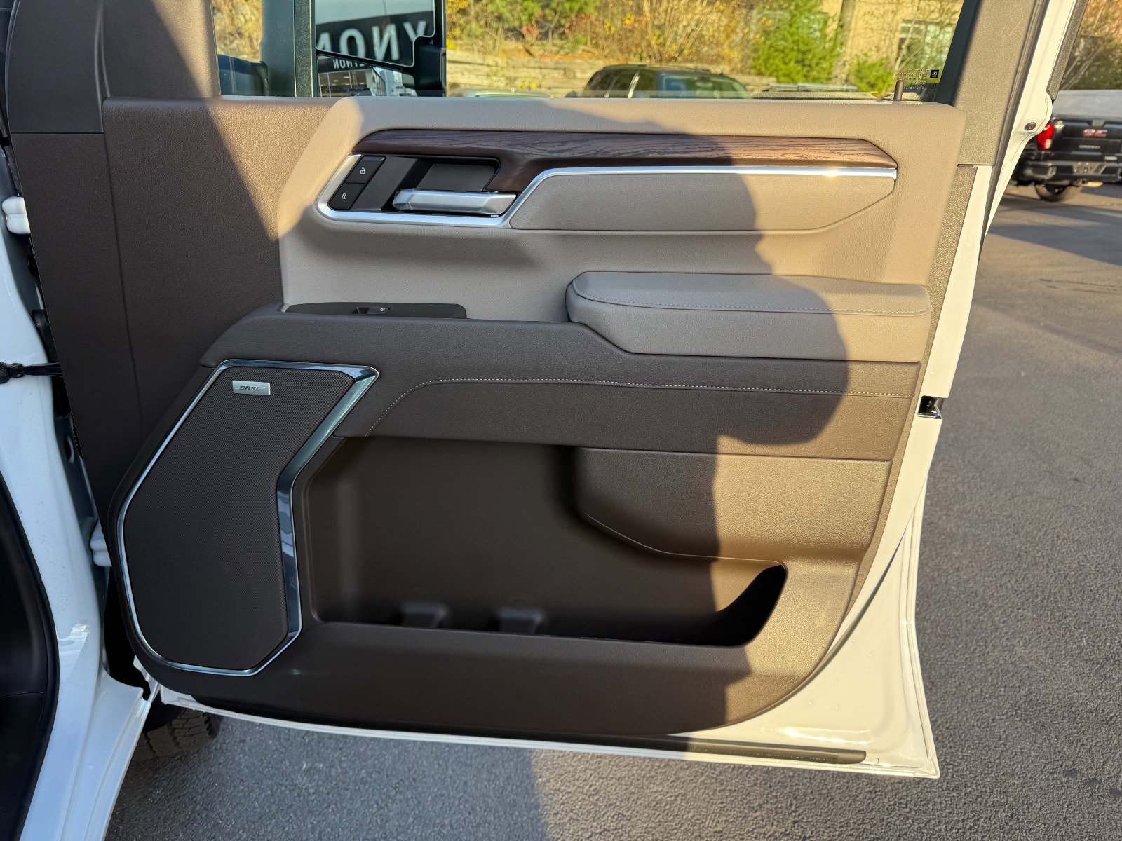 New 2026 GMC Sierra 2500 SLT w/ Max Trailering Package image 23