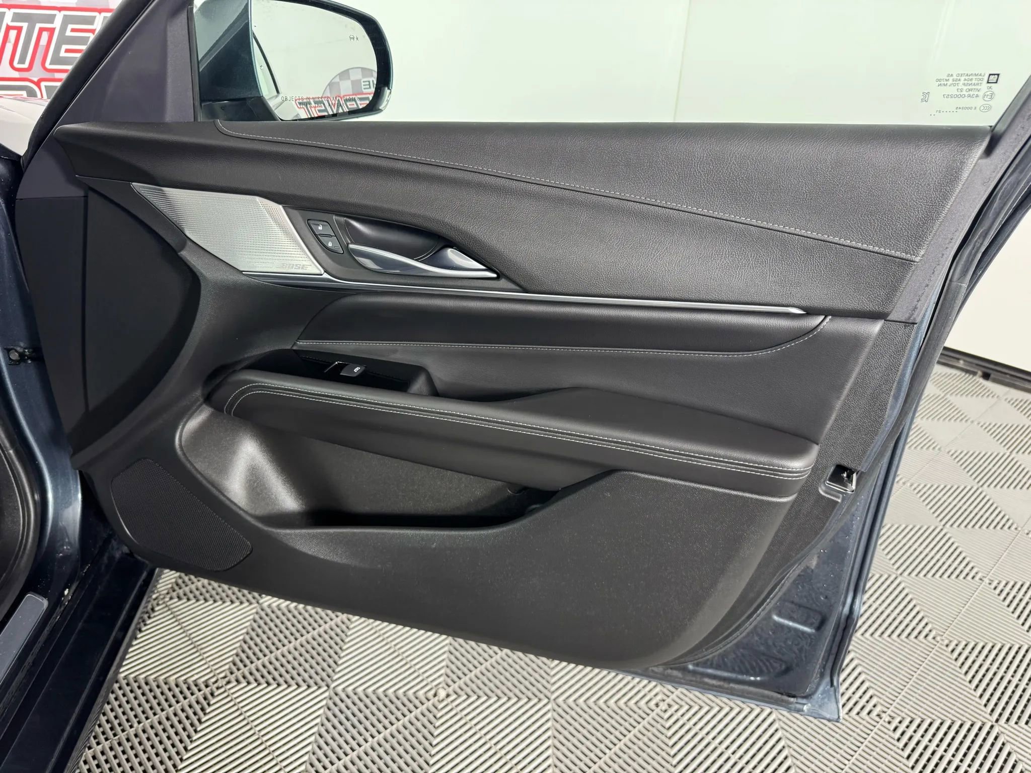 Used 2022 Cadillac CT4 Luxury w/ Sun And Sound Package AWD/4WD image 44