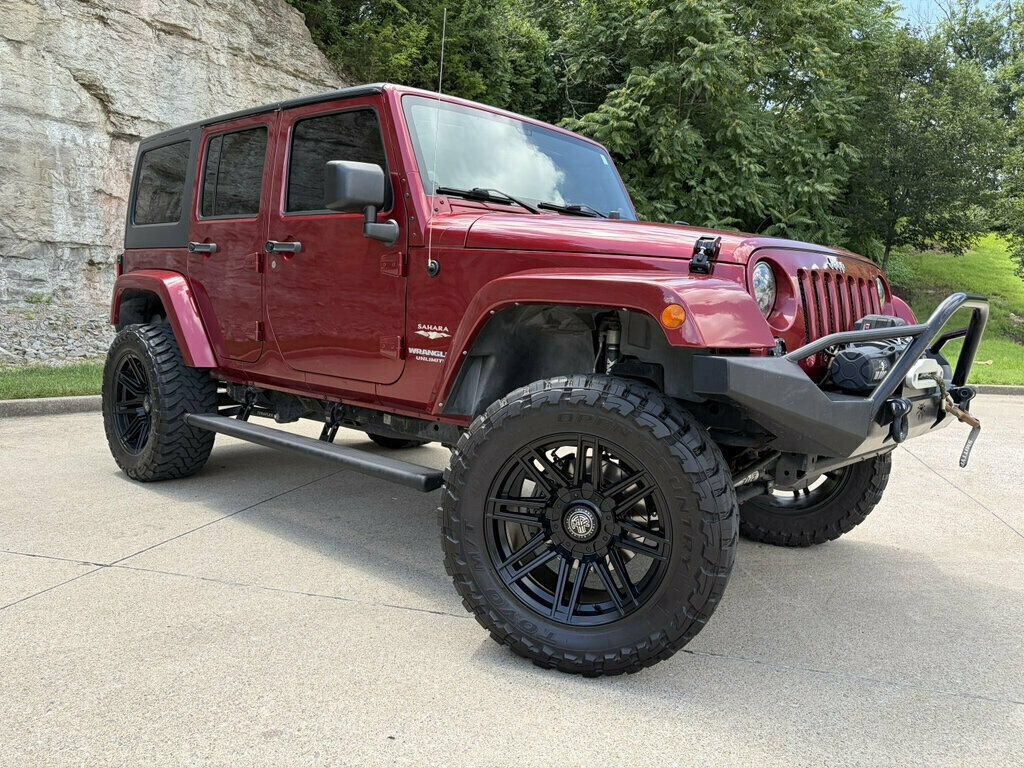 Used 2013 Jeep Wrangler Unlimited Sahara w/ Dual Top Group