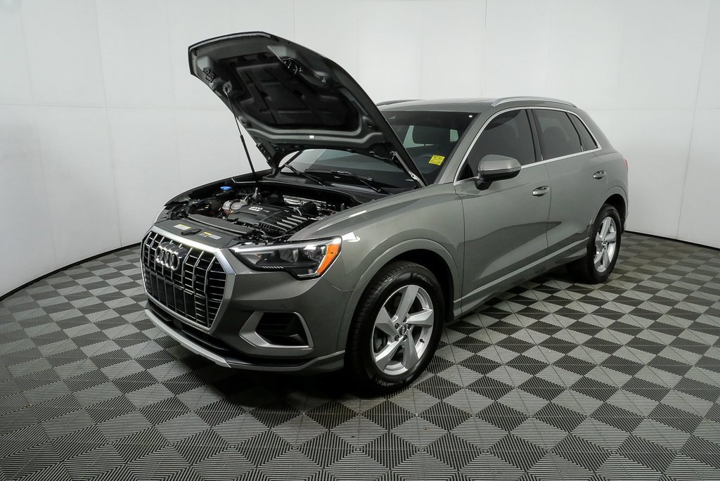 Used 2019 Audi Q3 2.0T Premium w/ Convenience Package image 32